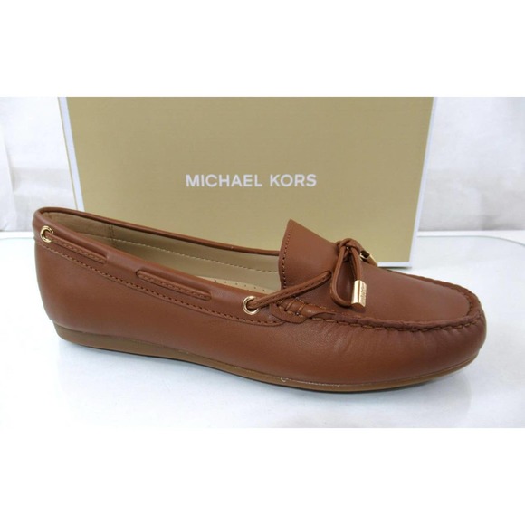 Michael Kors Sutton Moccasin Driver Flat Shoes MK Signature Luggage - Picture 1 of 9